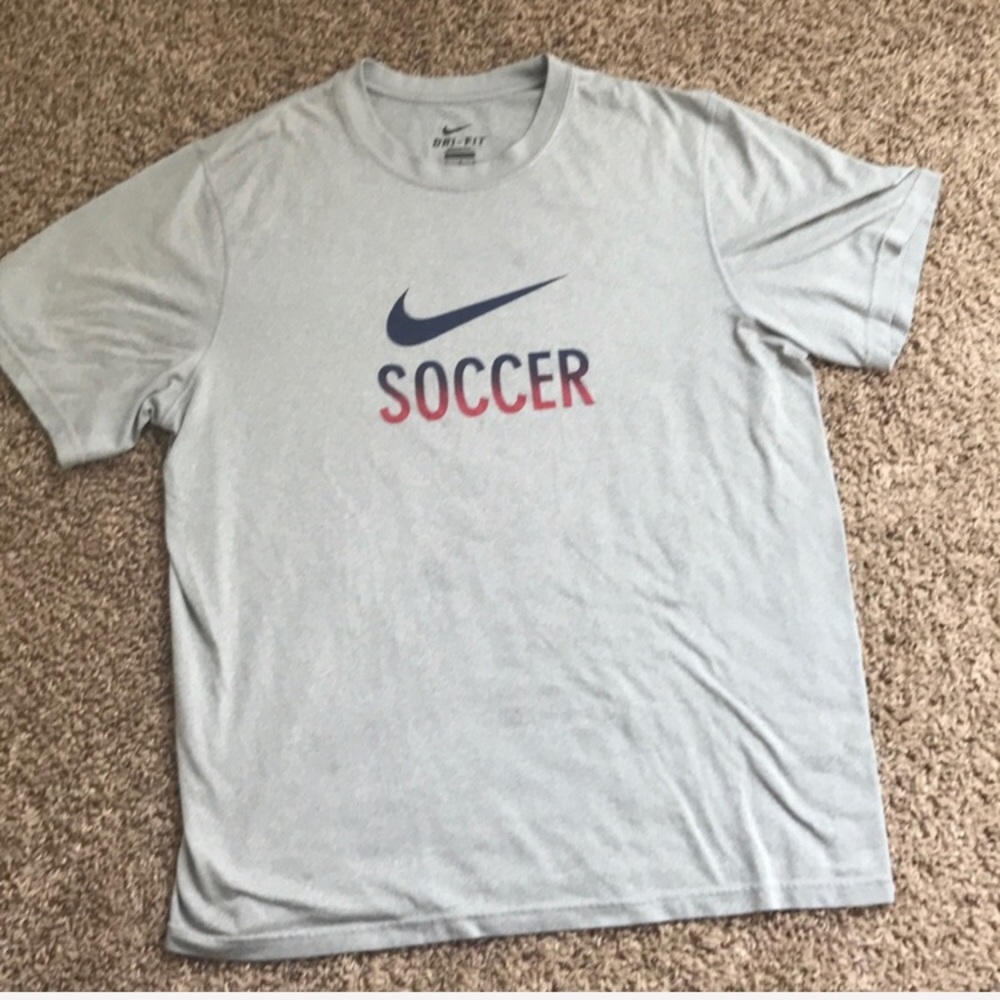 💥💥Awesome NIKE TEE!